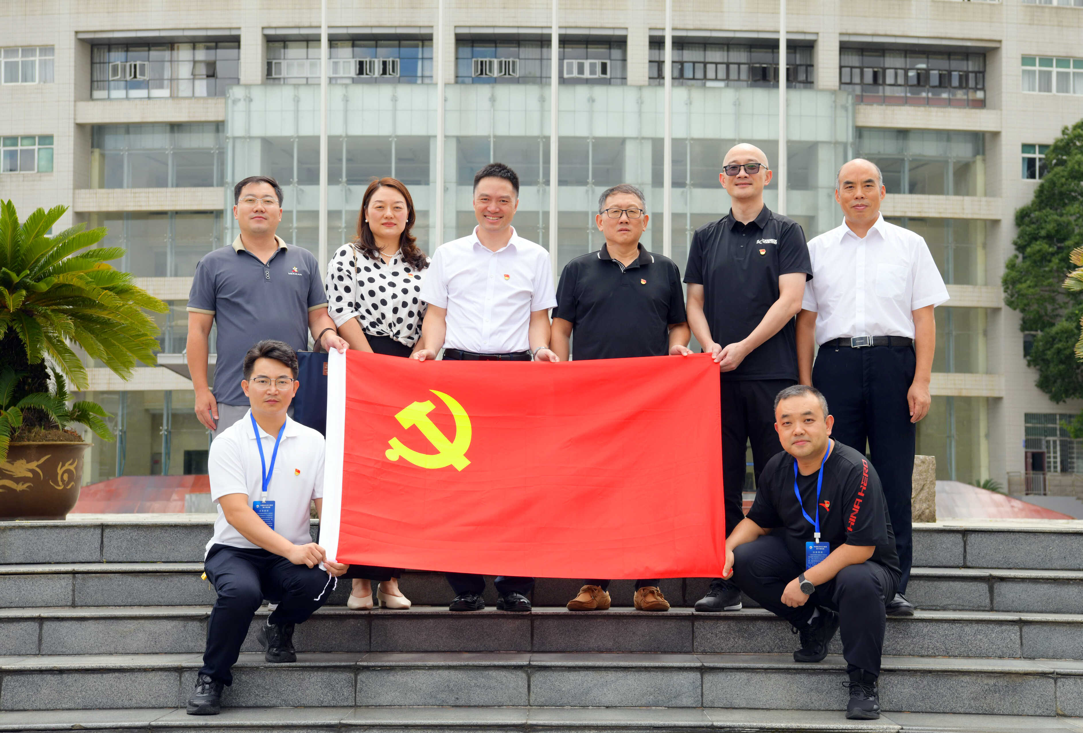 省科协相关党支部开展“热血敬山河 铁血铸军魂 忠诚铸利剑”党建联建主题党日活动