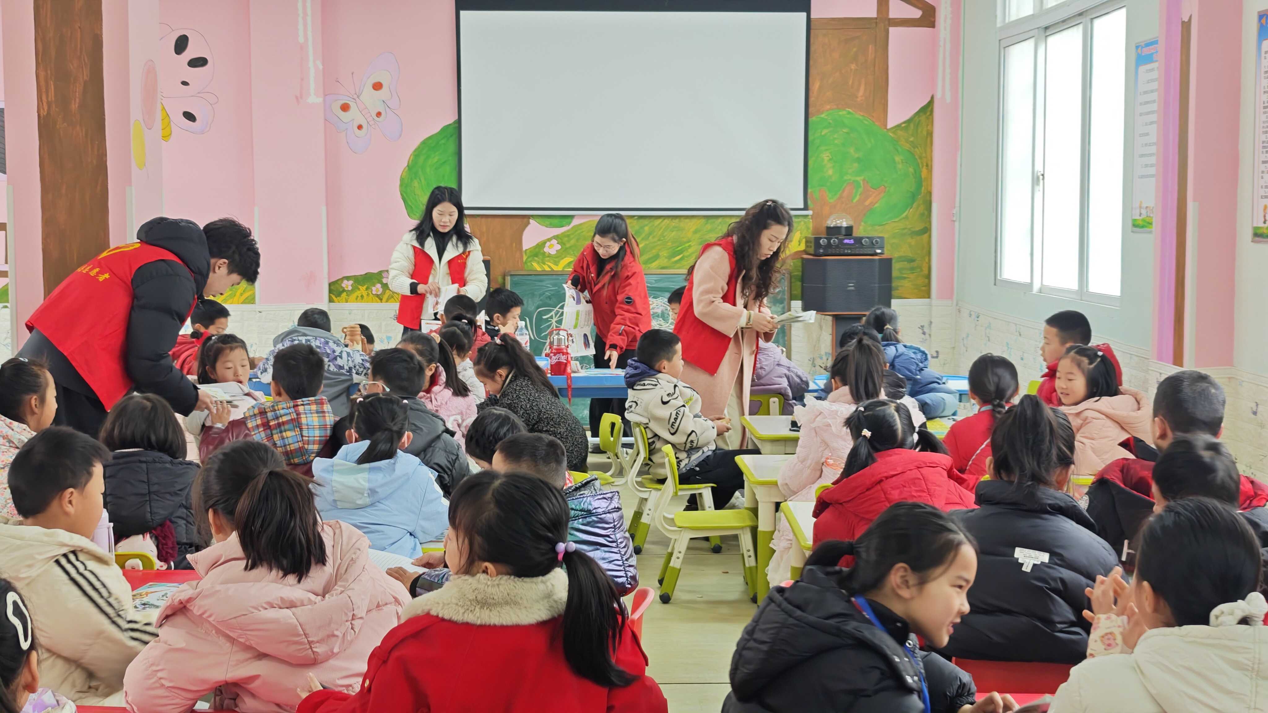 科普暖冬·智趣成长——黄平县科协开展科普志愿服务活动