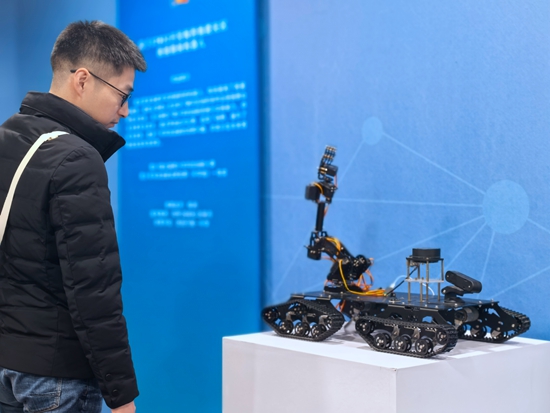 科技创新 智绘未来 贵州青少年科技竞赛优秀作品展免费开放